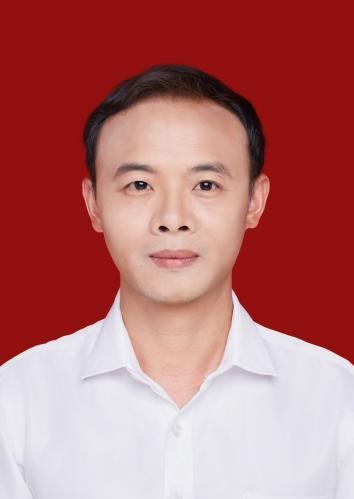 刘少鹏